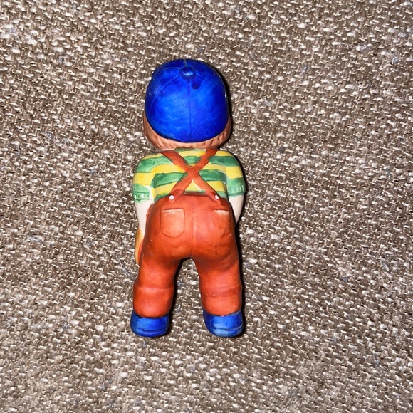 Cabbage Patch Kids PLAY BALL boy in baseball hat porcelain figurine vintage - Picture 4 of 5